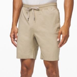 Lululemon Mens Bowline Short 8”,Khaki,Large